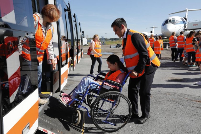 Пассажиры с ограниченными возможностями