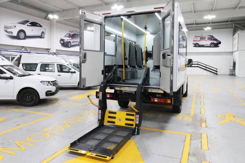 Машины для перевозки трупов на базе Рено