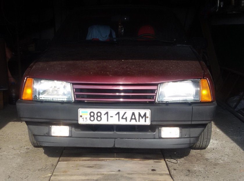 Противотуманки ВАЗ 2109 штатные