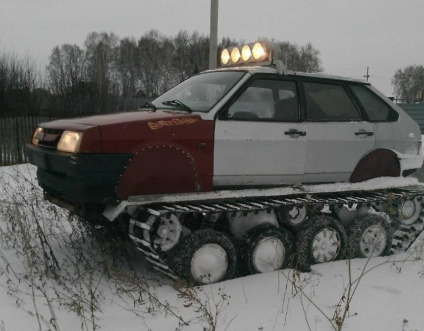 Гусеничный вездеход ВАЗ 2108