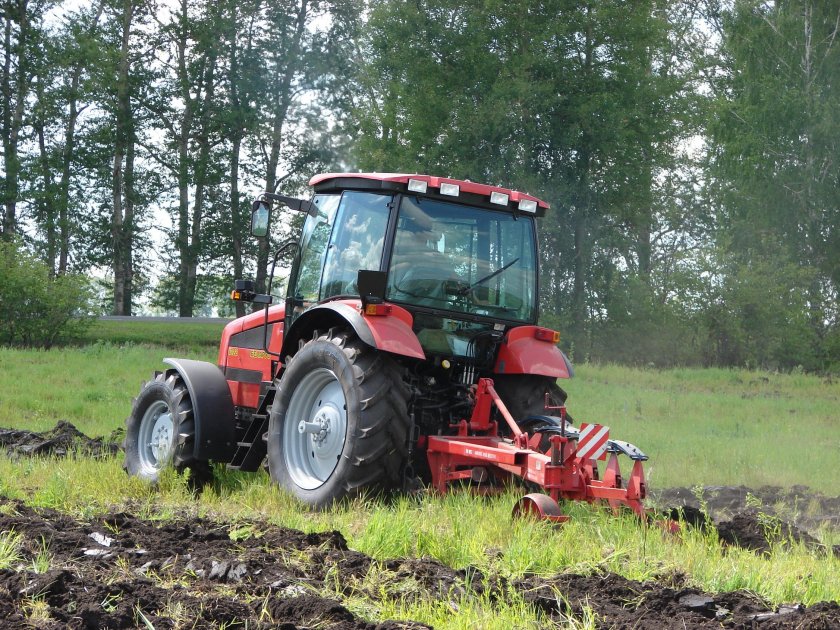 Трактор МТЗ Беларус 1222