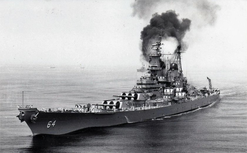 Корабль USS Iowa BB-61