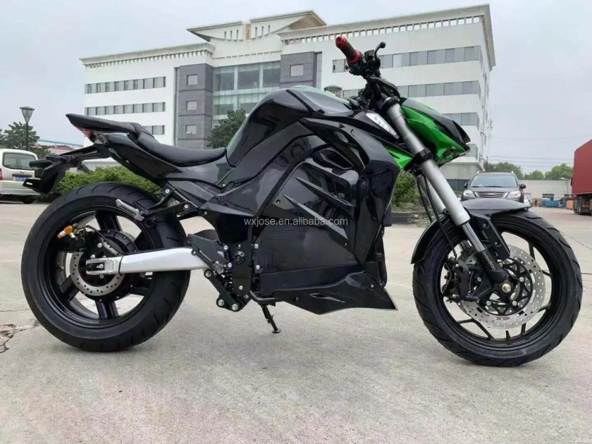 Мотоцикл 10000 кубов