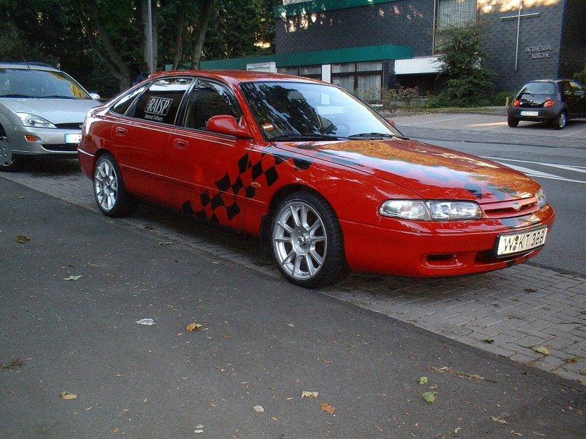 Mazda 626 ge хэтчбек
