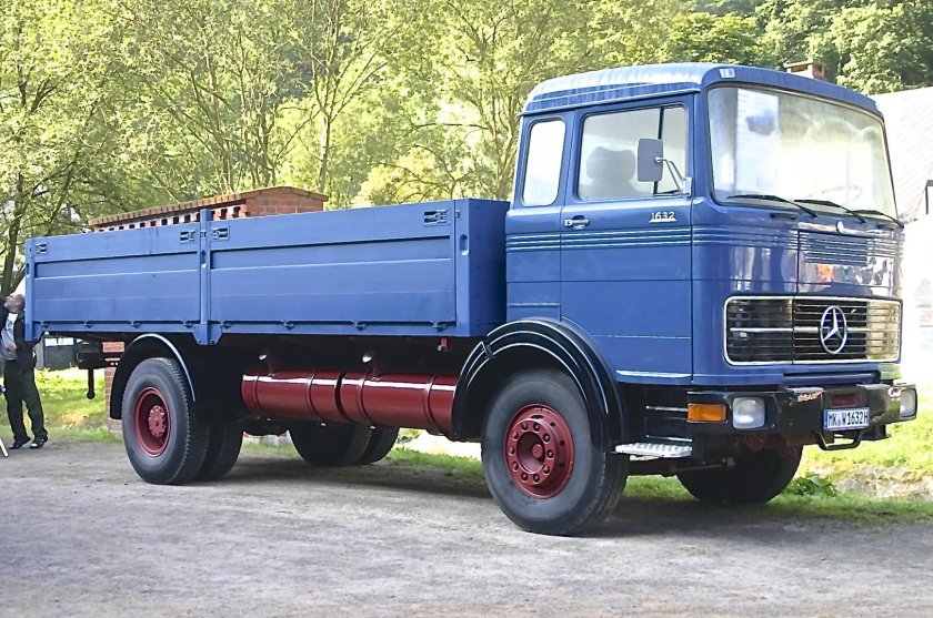 Mercedes LPS 1632