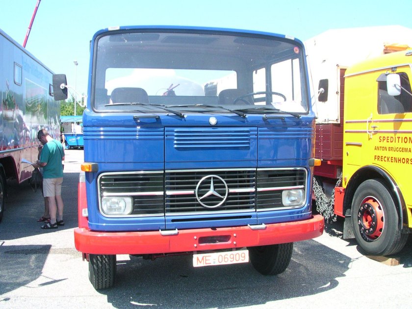 Mercedes Benz LP 1519