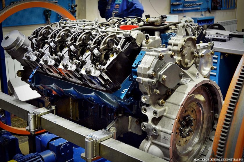ЯМЗ 530 двигатель
