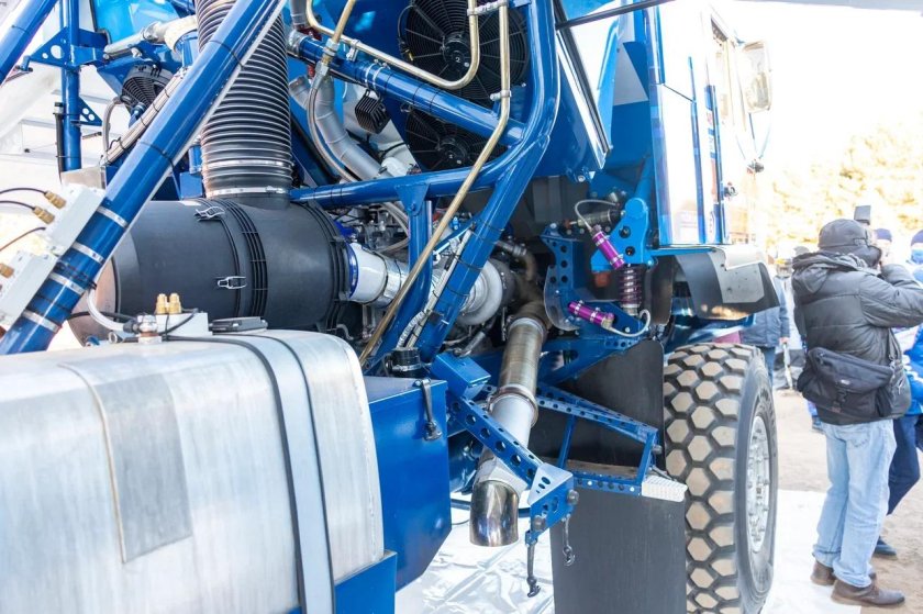 КАМАЗ-43509 КАМАЗ-мастер