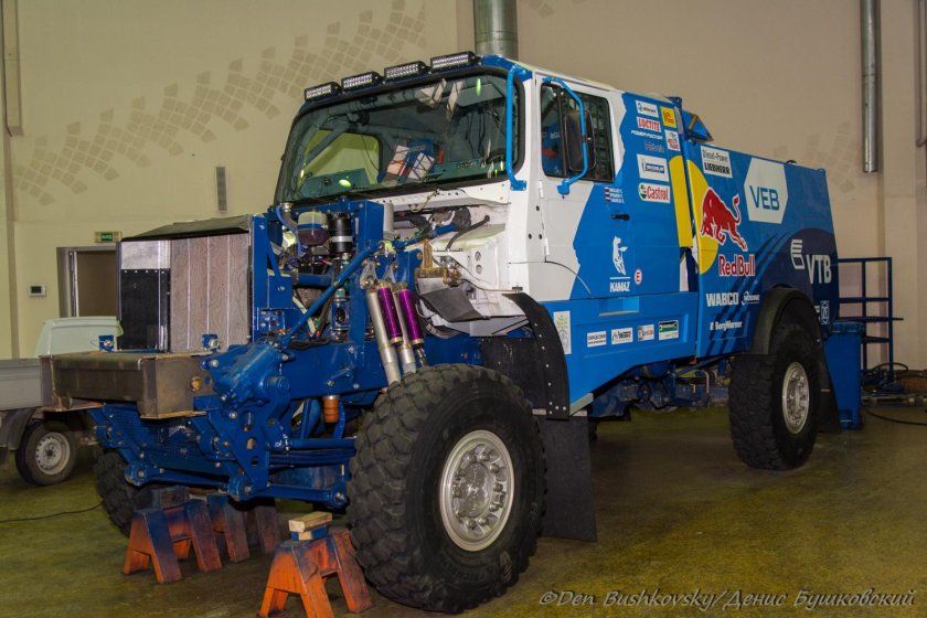 Капотный КАМАЗ для Дакара