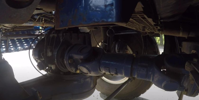 Какие двигатели ставят на КАМАЗ Дакар