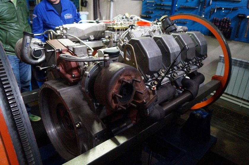 Двигатели ЯМЗ - 7э846