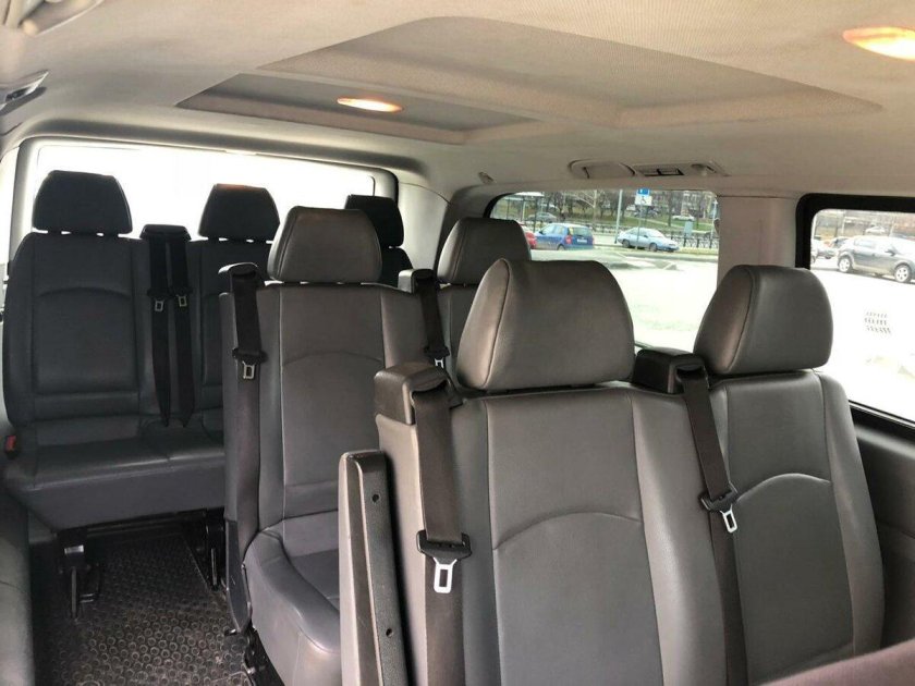 10 Местный Мерседес Вито