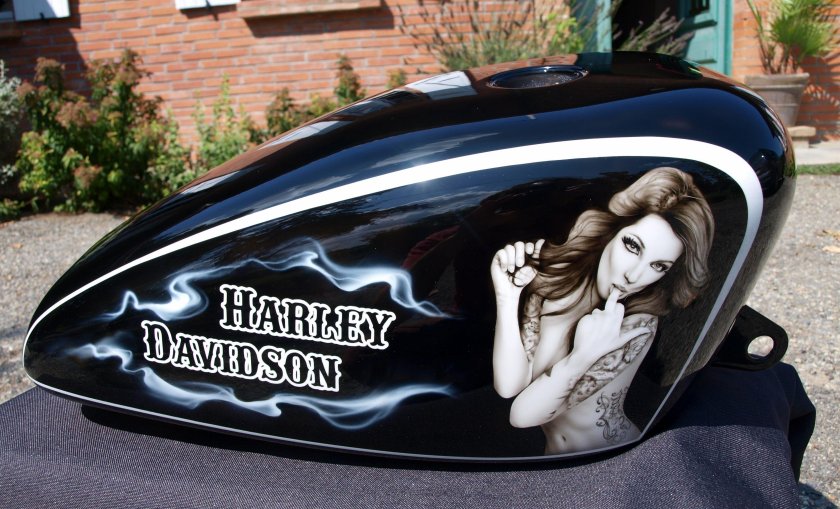 Бак мотоцикла Харлей-Дэвидсон