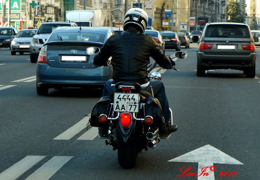 Номерной знак мотоцикла