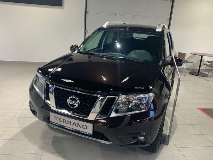 Ниссан Террано коричневый