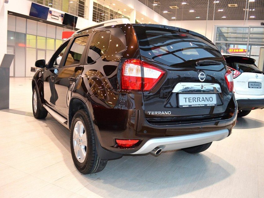Ниссан Террано 2022