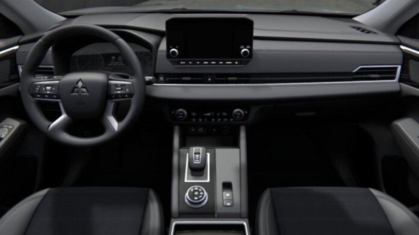 Mitsubishi Outlander 2022 Interior