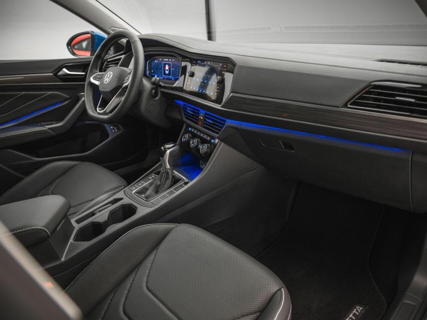 VW Jetta 7 салон