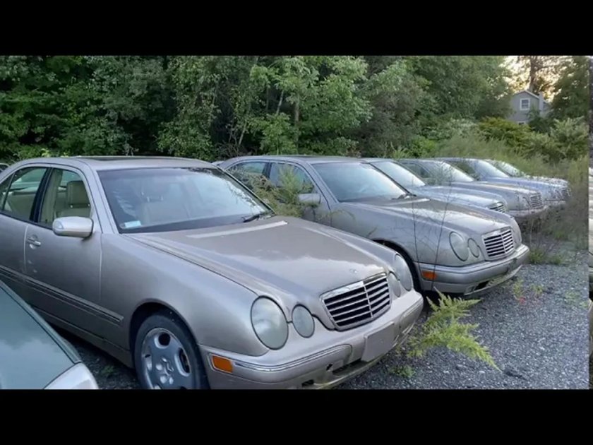 124 Мерседес заброшенный