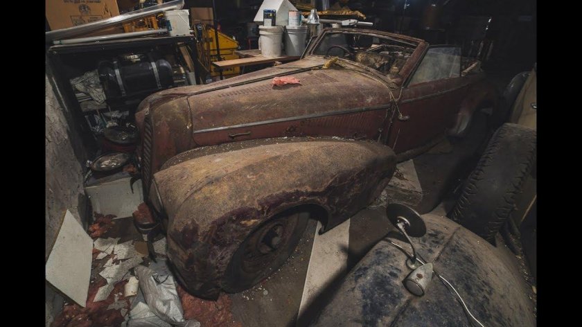 Заброшенный гараж