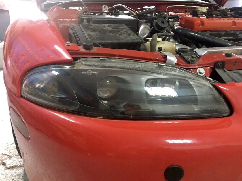 Фары Mitsubishi Eclipse 2g