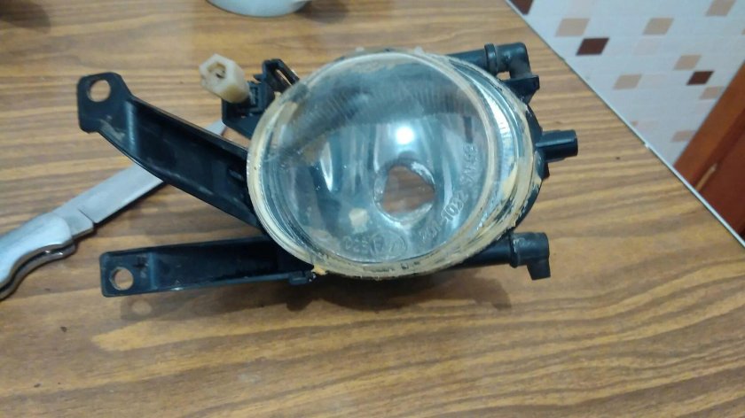 Противотуманка правая БМВ е39