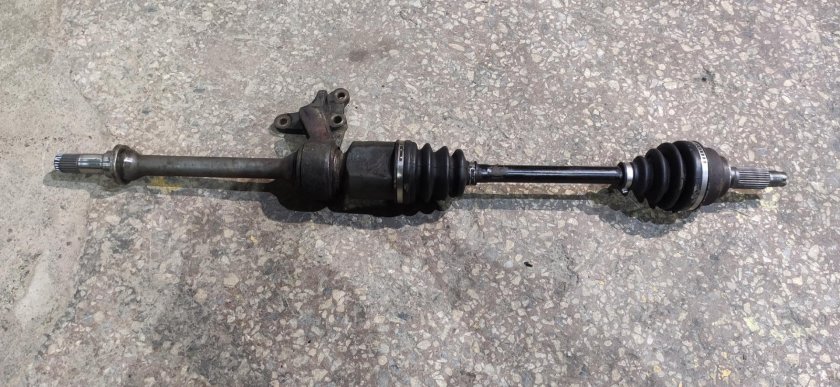 Kia Spectra правый привод