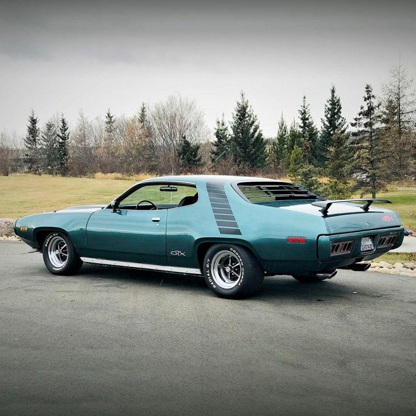 Plymouth Roadrunner GTX 440