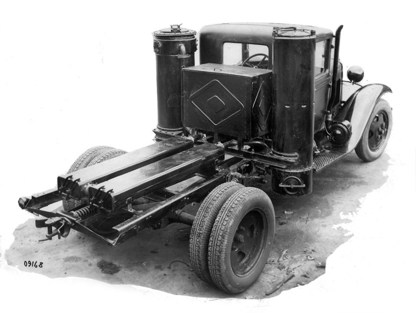 ГАЗ-42 газогенераторный