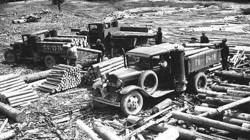 Газогенераторный автомобиль ГАЗ-42