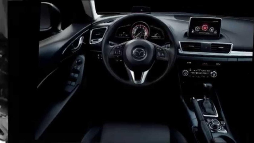 Мазда 3 БМ седан салон