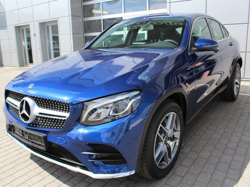 Mercedes GLC 2018 синий