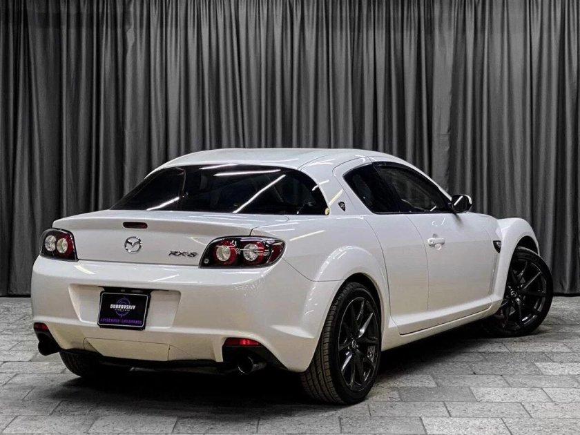 Mazda RX 8 белая