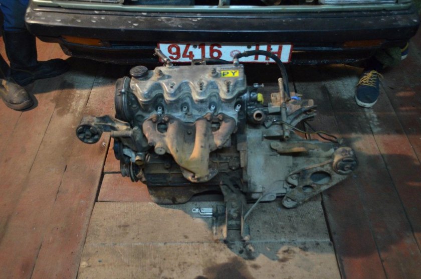 Двигатель Ниссан e15s