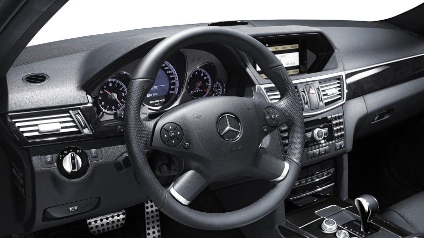 Mercedes Benz e class w212 AMG 2010