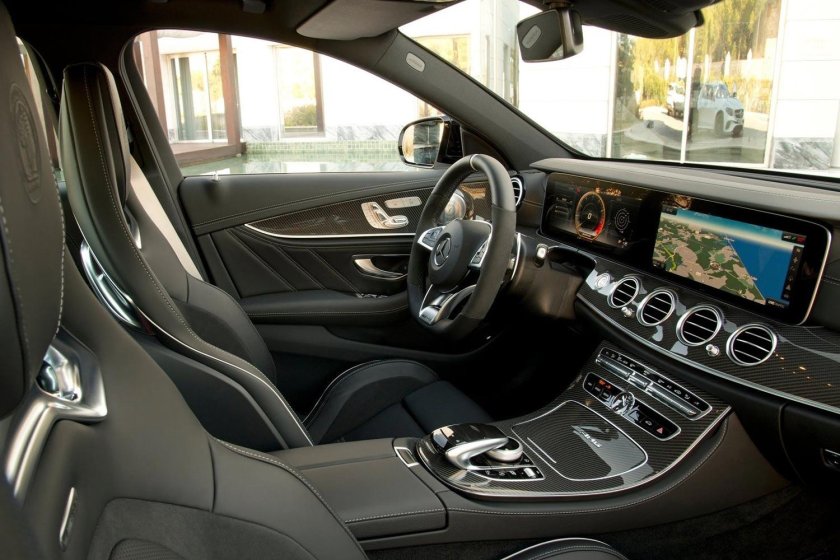 Мерседес е63 АМГ 2018