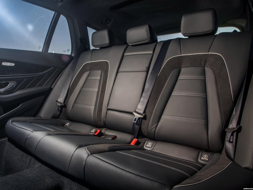 Мерседес 211 салон сзади