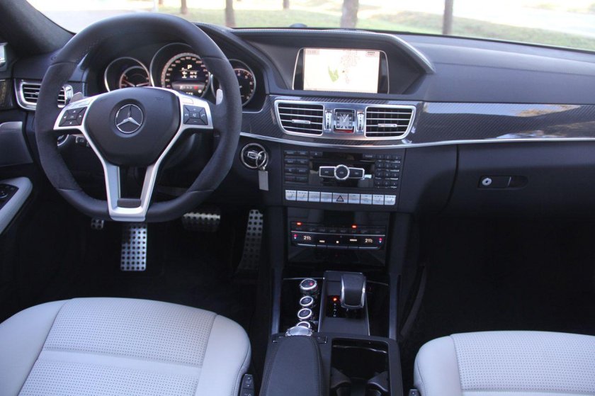 E63 w212 Interior