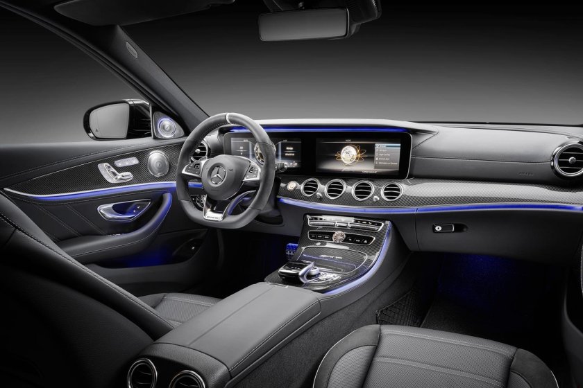 Mercedes e63 AMG w213 салон