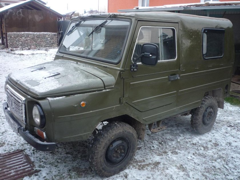 ЛУАЗ-969 армейский