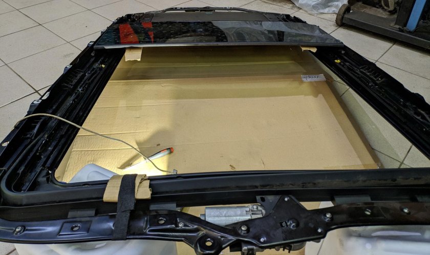 Ремкомплект люка БМВ ч5 е70