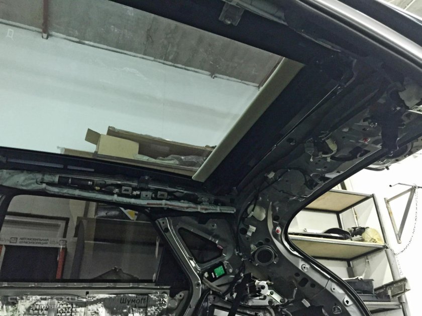 Шторка панорамной крыши Каен 958