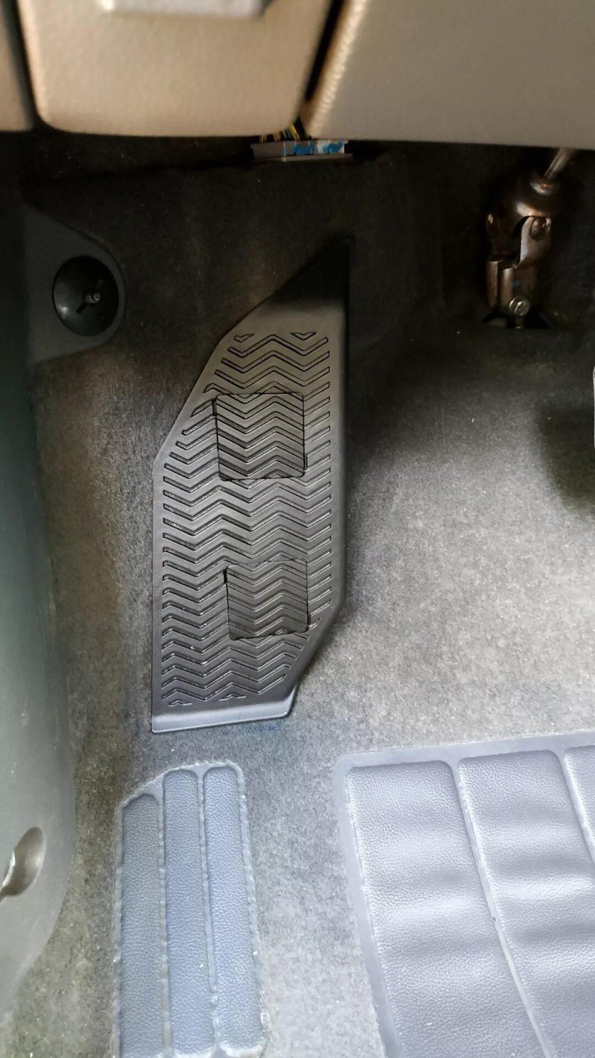 Упор левой ноги Хендай 78