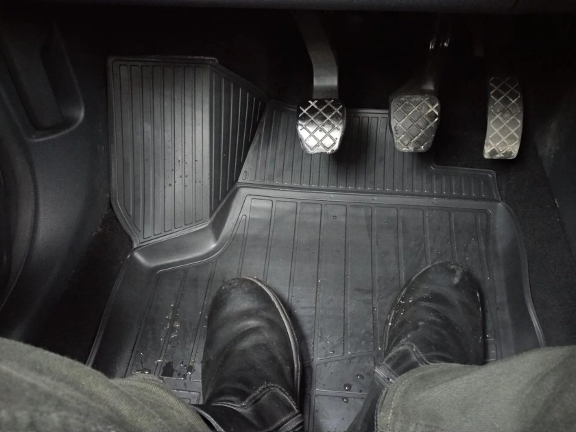 Коврик водительский ПАЗ