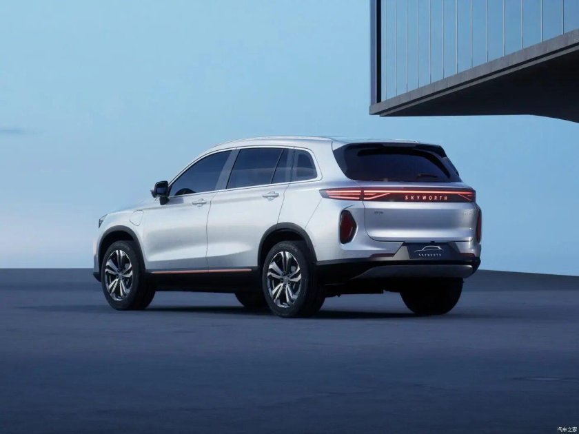 Китайский электро кроссовер 2023