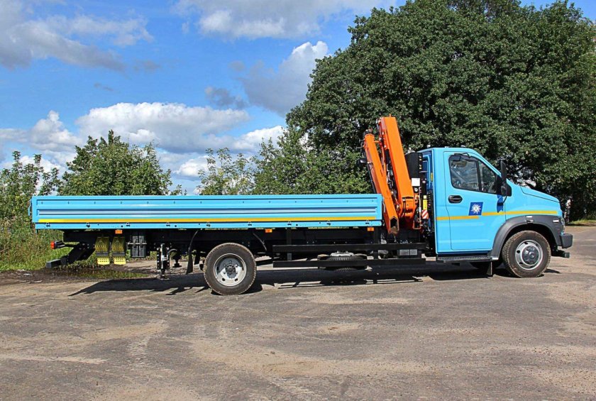 Грузовой с КМУ ГАЗ с41r13
