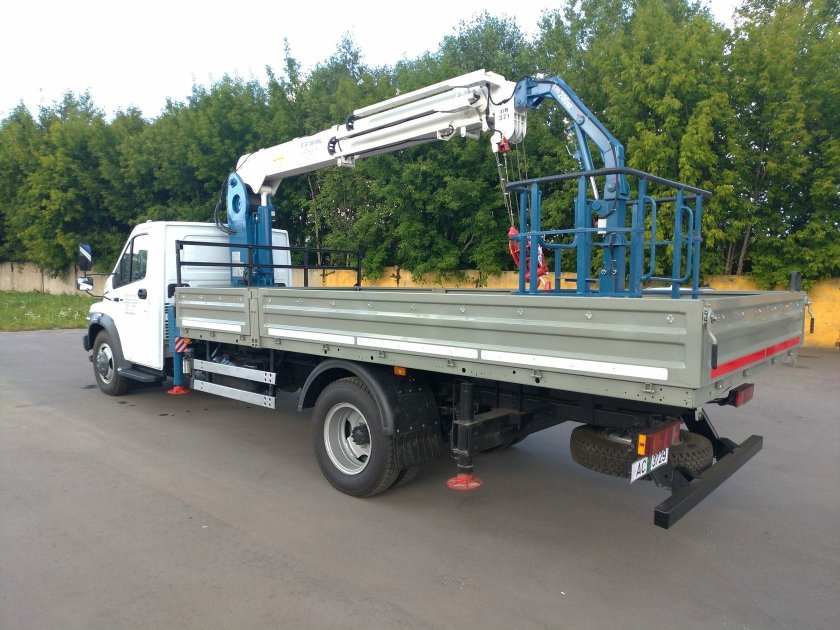 КМУ С буром и люлькой