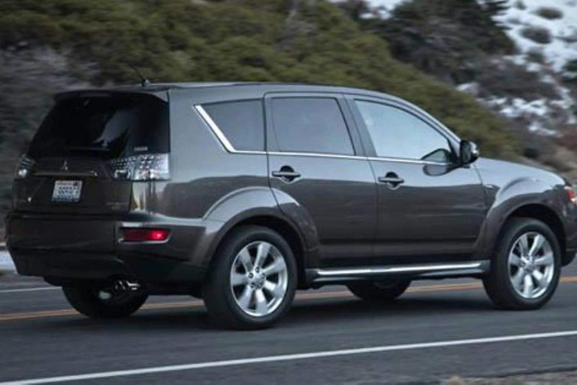 Mitsubishi Outlander 06