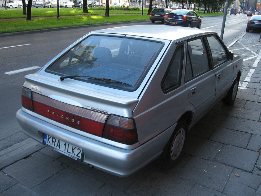 Polonez Caro Plus