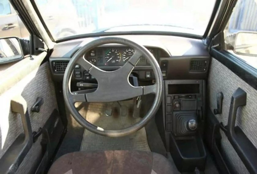 FSO Polonez 1978 салон